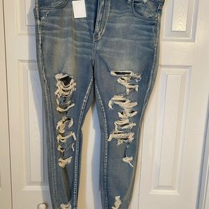 New women’s AE jeans